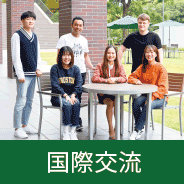 ag体育官方版下载 1回初めのデクスター・ファウラーの奇襲バントをつかんで送球する時はボールが1塁手ミットを抜け出した